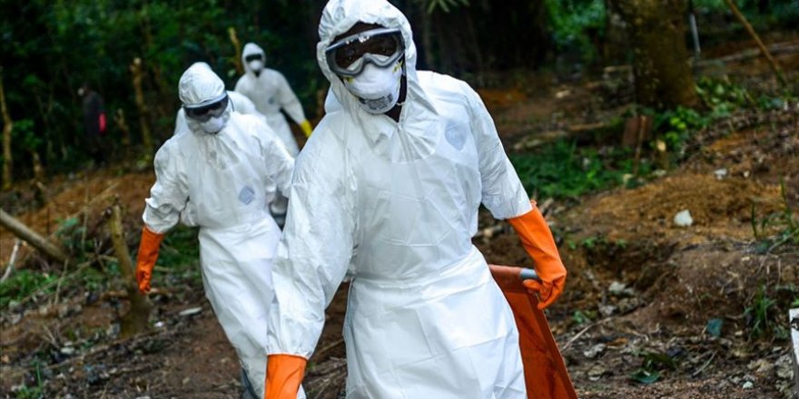 Ebola Uganda'ya sıçradı