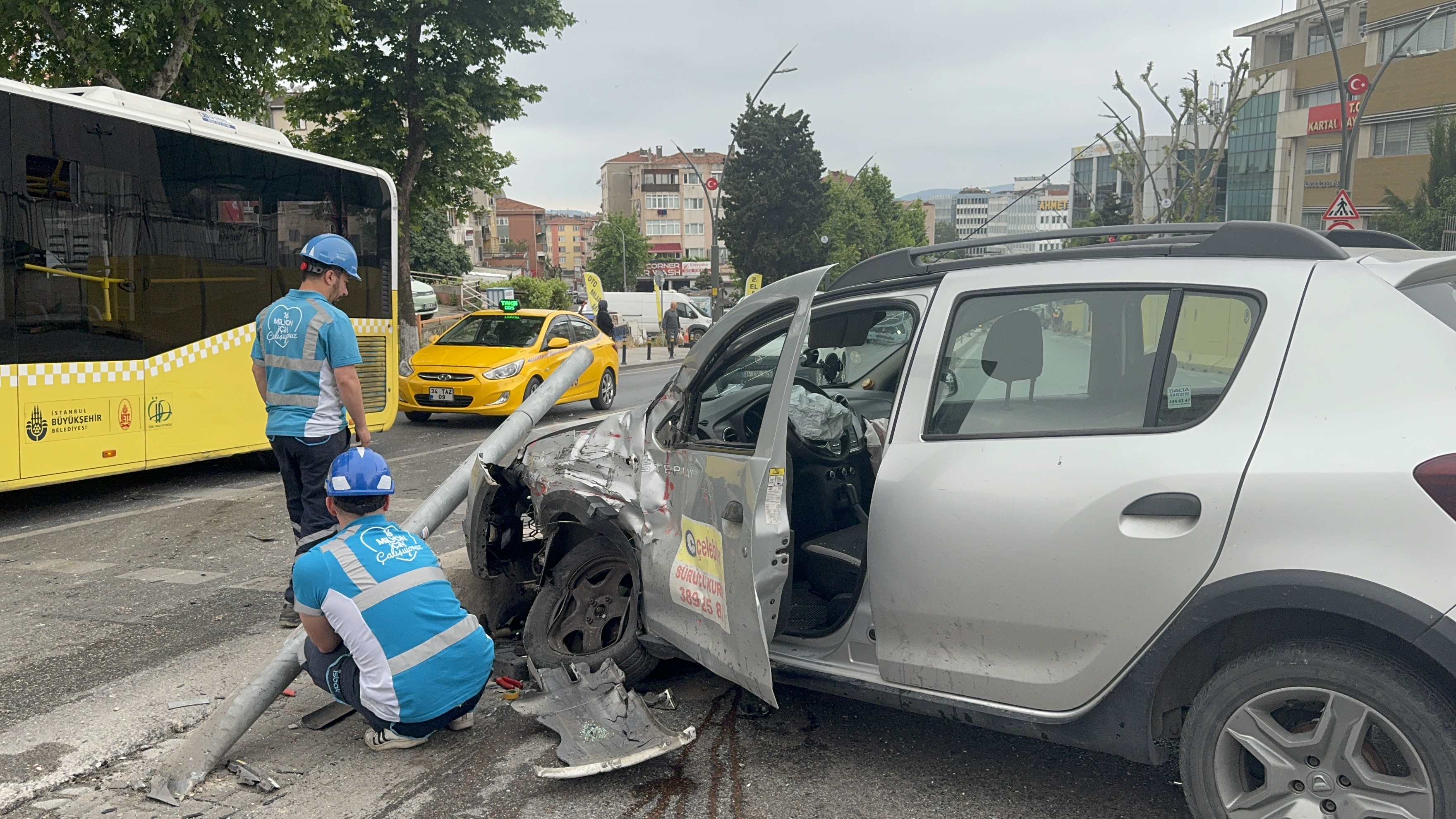 İstanbul'da zincirleme kaza: 1 yaralı