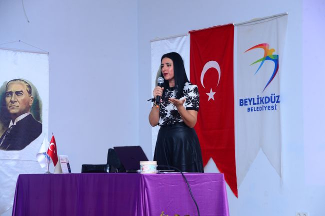 Annelere bebek ve uyku semineri