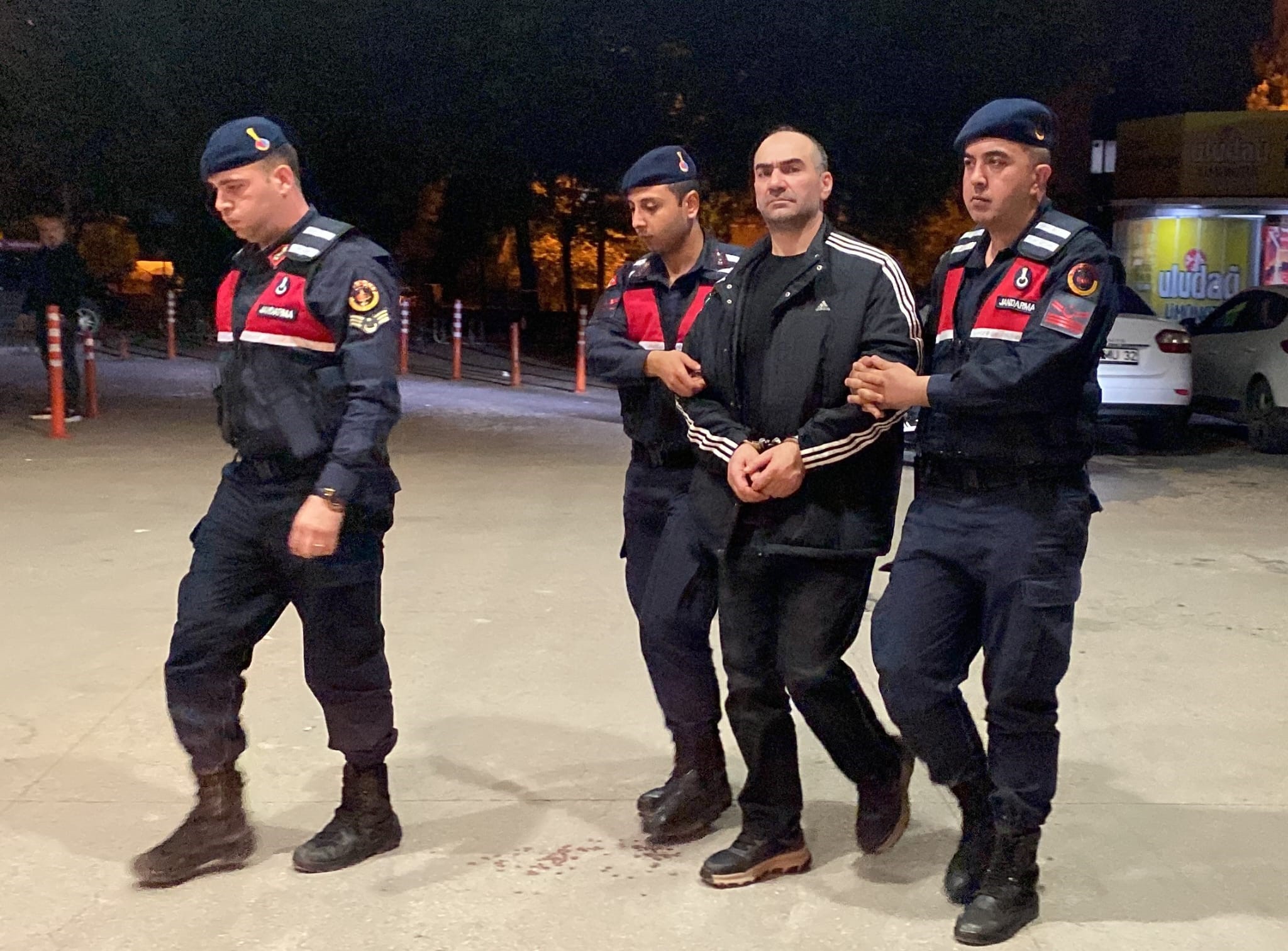 Bursa’da 29 hapis cezası bulunan şahıs yakalandı