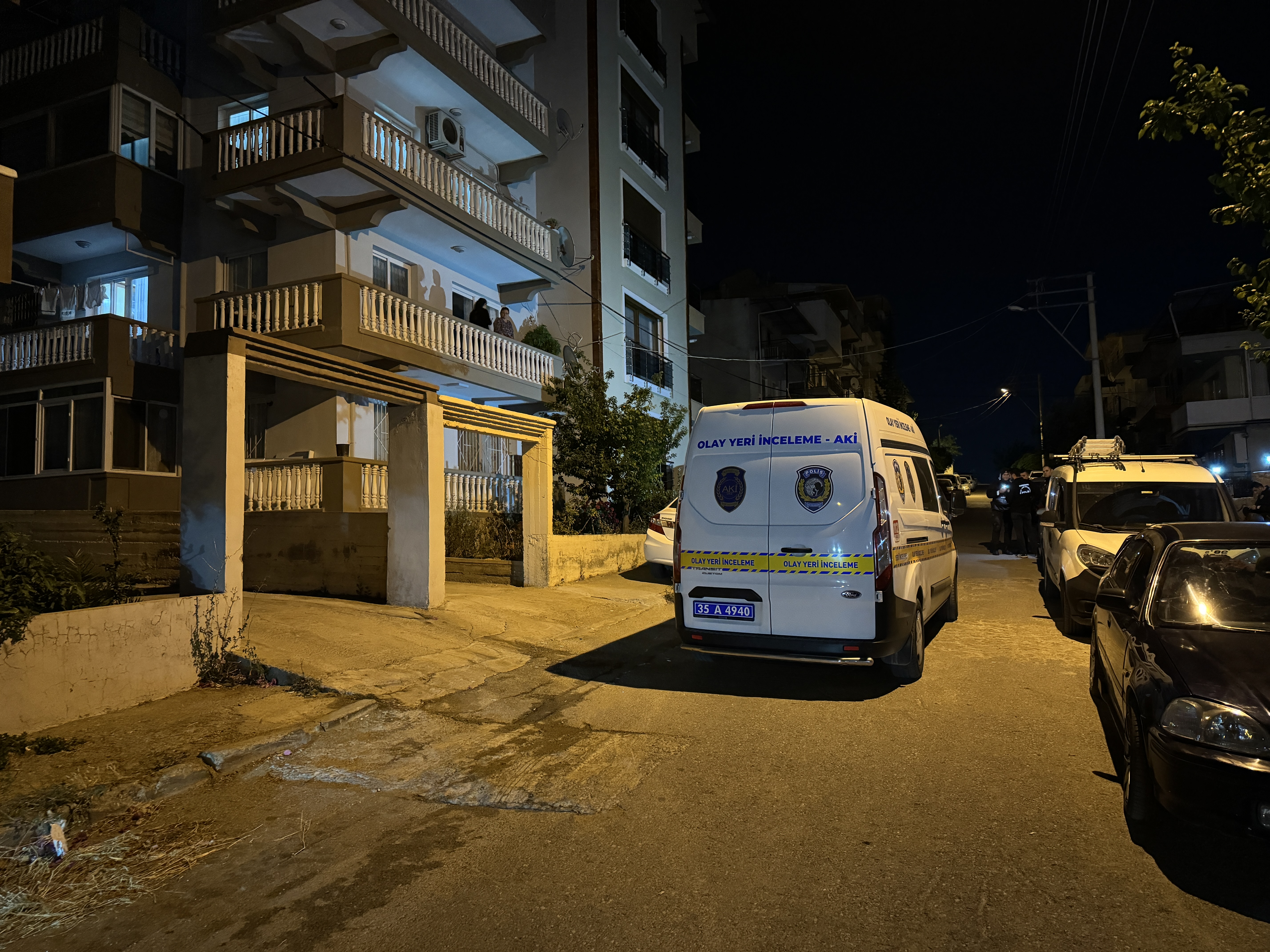 İzmir'de silahlı kavga: 1 ağır yaralı