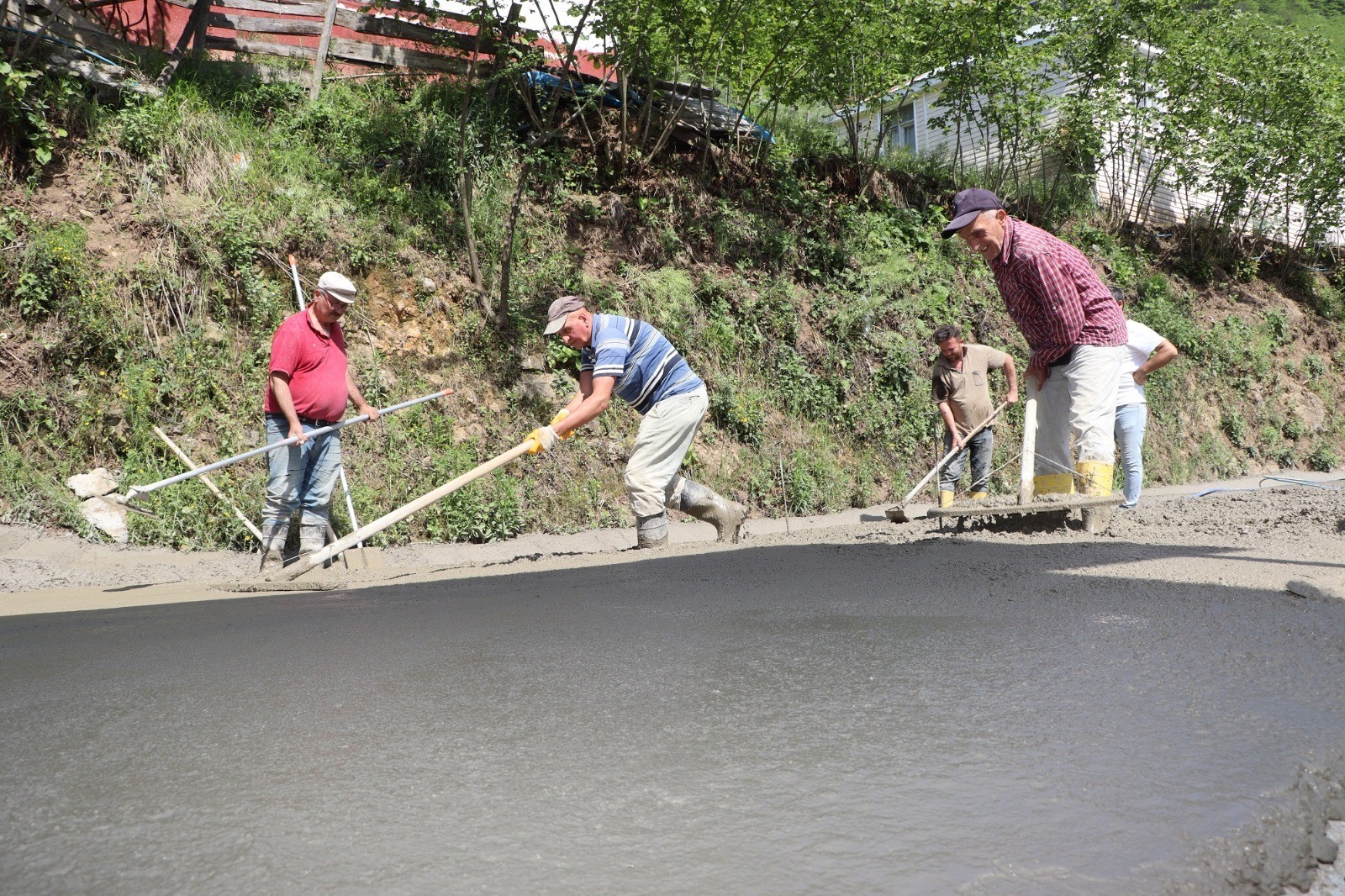 Ordu'da 40 yıllık yol sorunu çözülüyor