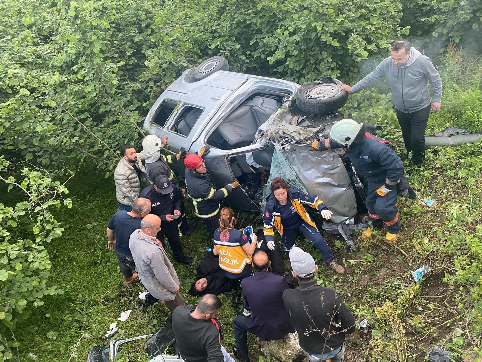 Ordu’da kontrolden çıkan araç bahçeye uçtu: 5 yaralı