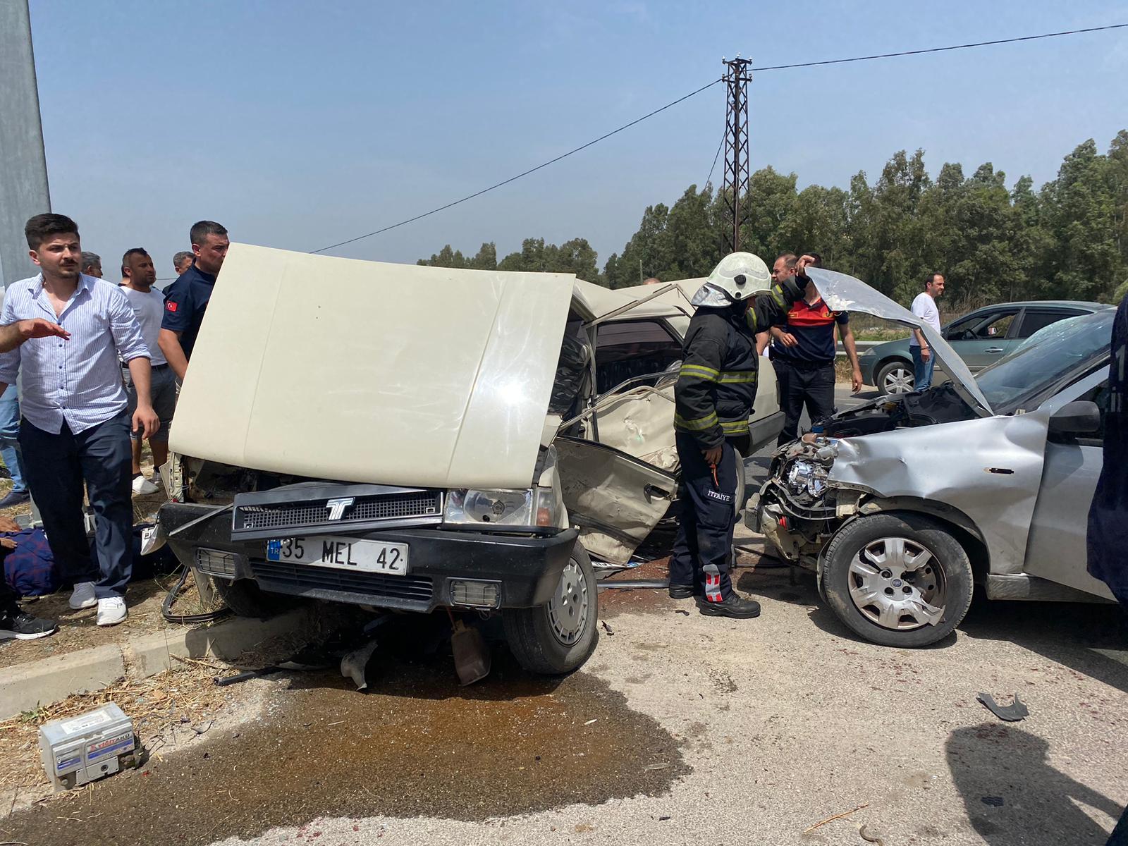 Aydın’da otomobiller çarpıştı: 4'ü ağır 7 yaralı