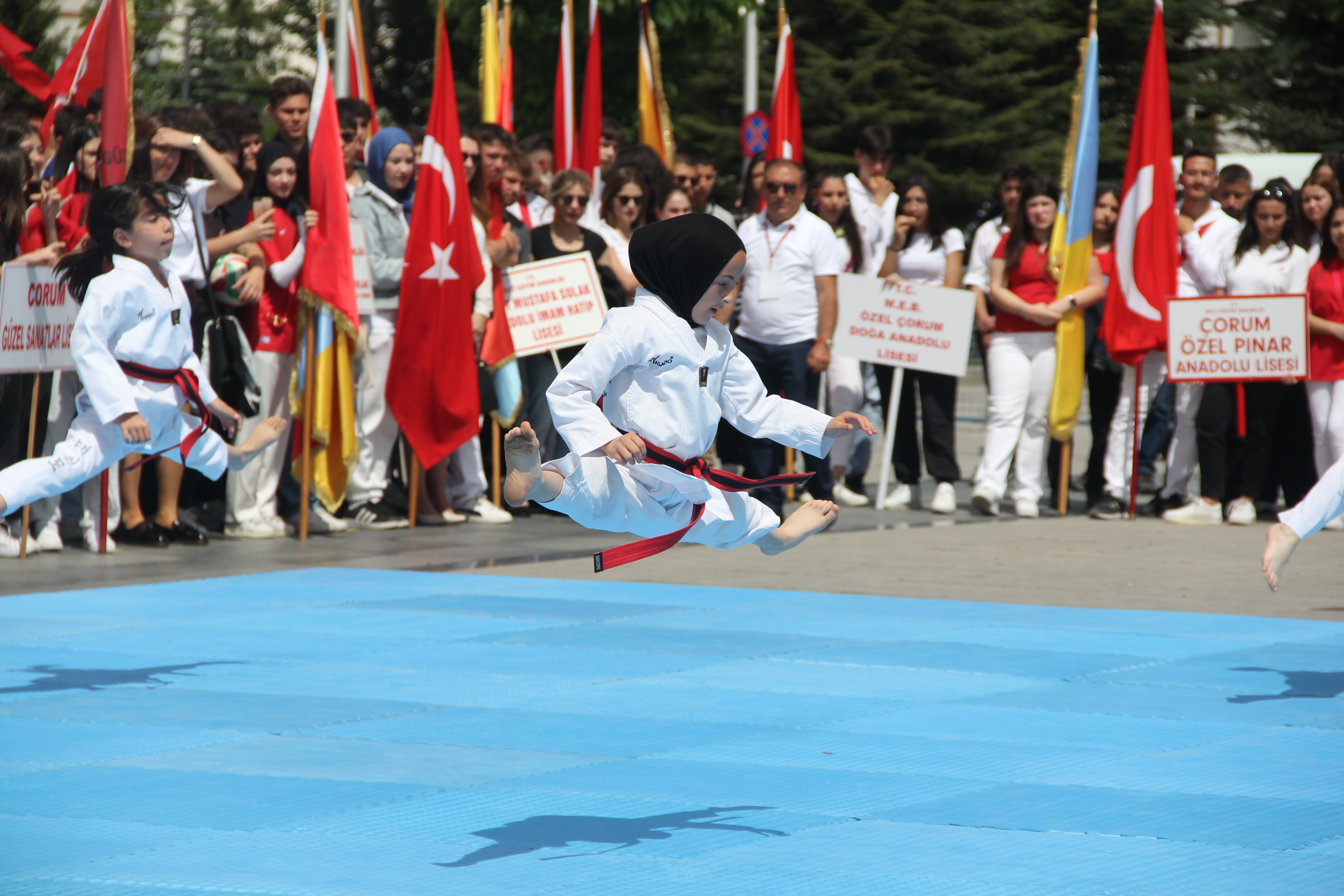 19 Mayıs coşkuyla kutlandı