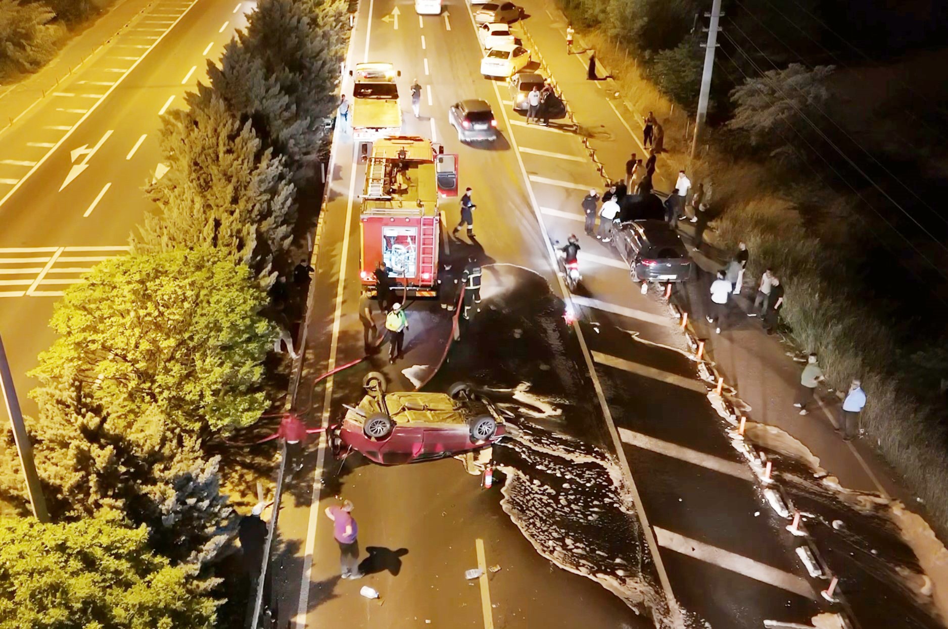 Aksaray - Nevşehir Karayolu'nda trafik kazası: 2 Araç hurdaya döndü