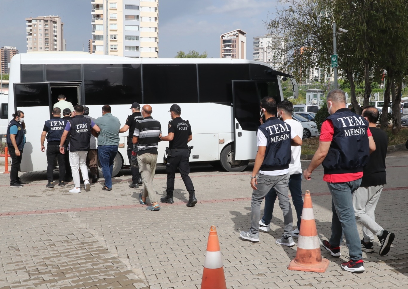 Mersin’de IŞİD operasyonu: 6 tutuklama