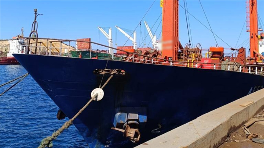 Limanda 40 ton kaçak akaryakıt ele geçirildi
