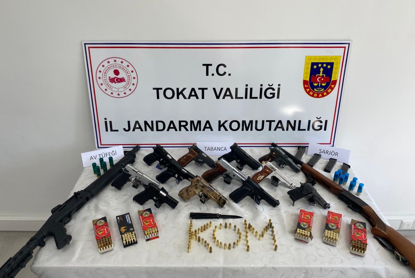 Tokat’ta kaçakçılarına darbe