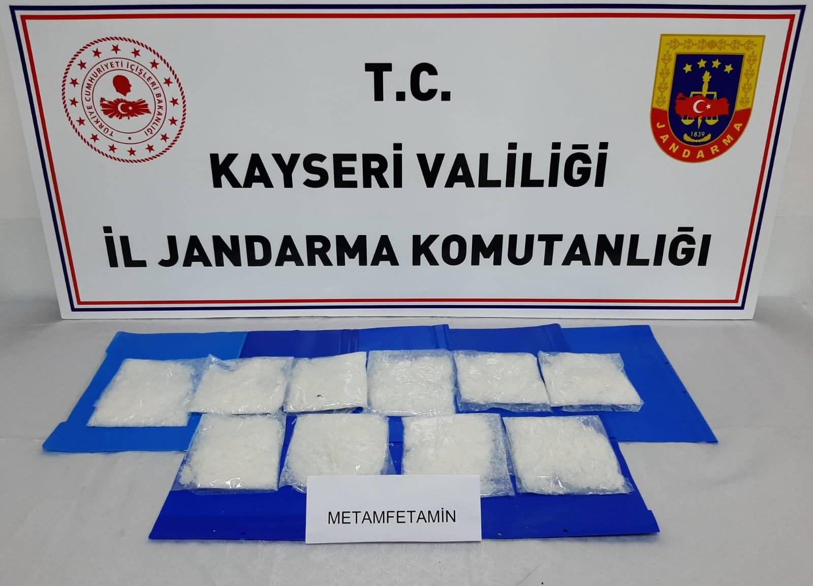 Kayseri'de 1 kilo uyuşturucu ele geçirildi