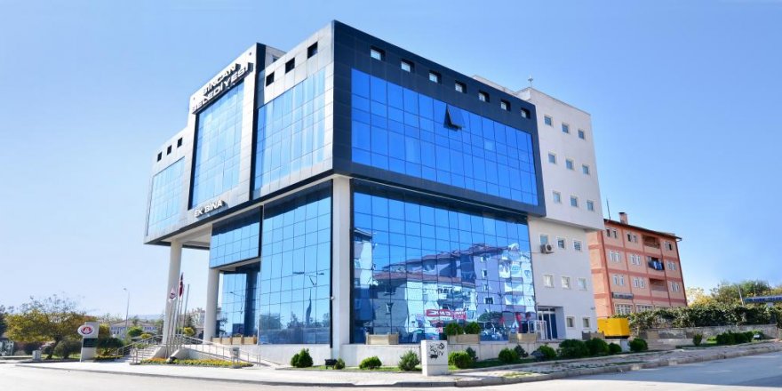 AKP'li belediyeden lale israfı!