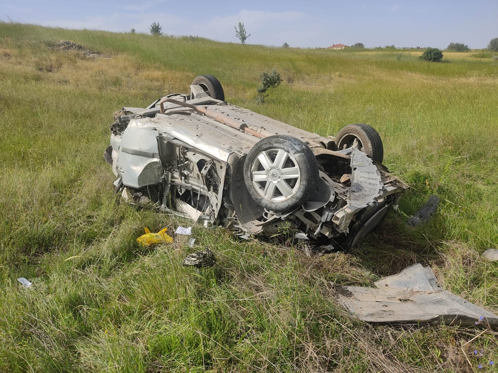 Ankara'da otomobil takla attı: 1 ölü