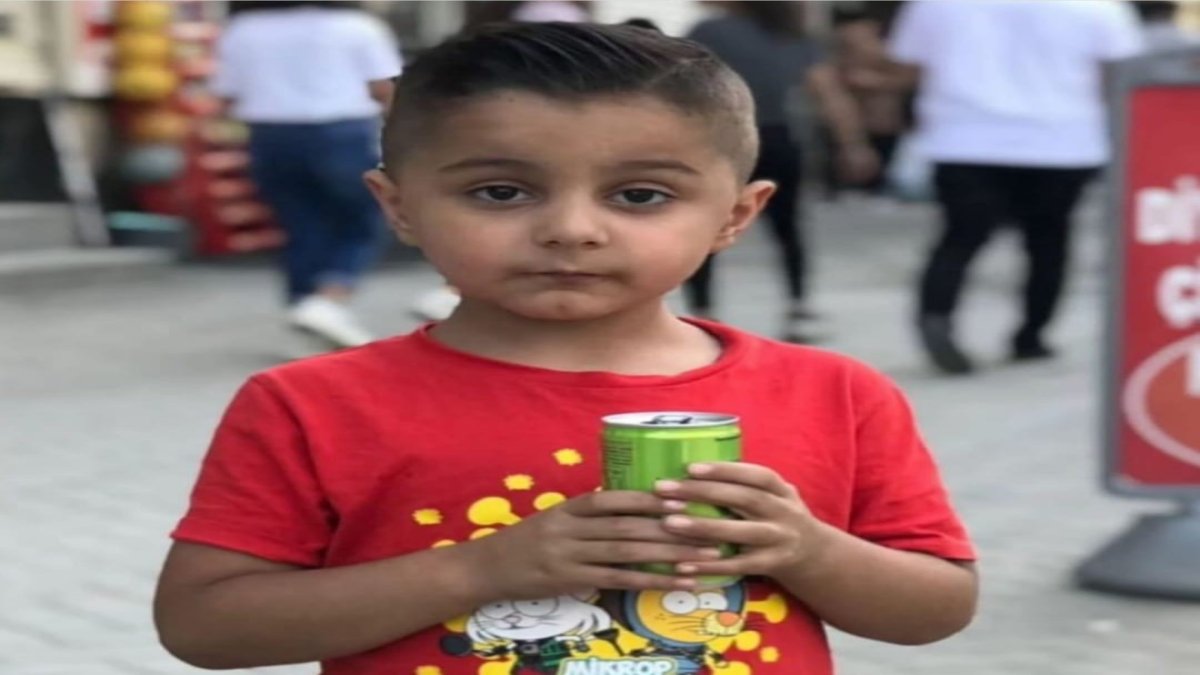 Şeker komasına giren 10 yaşındaki çocuk hayatını kaybetti