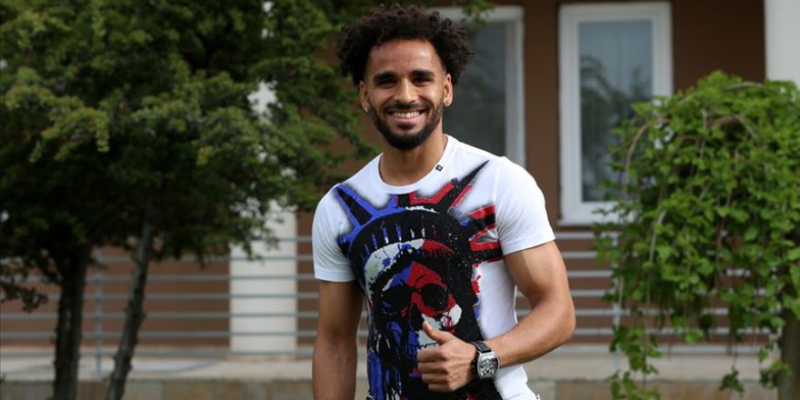 Douglas Beşiktaş için İstanbul'a geliyor