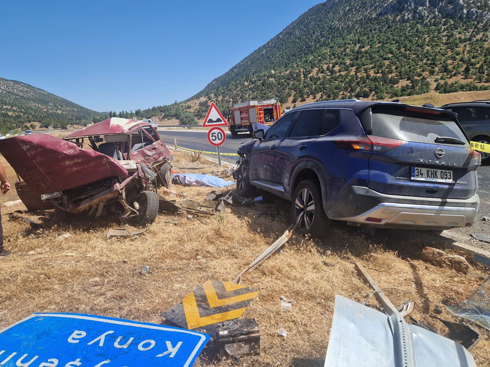 Konya'da feci kaza: 2 ölü 2 yaralı
