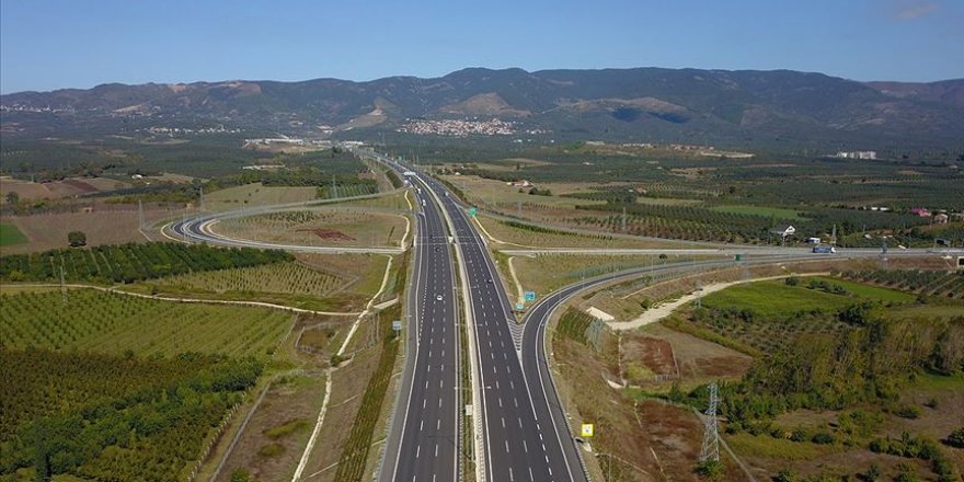 İstanbul ile İzmir arası 3,5 saate düşüyor