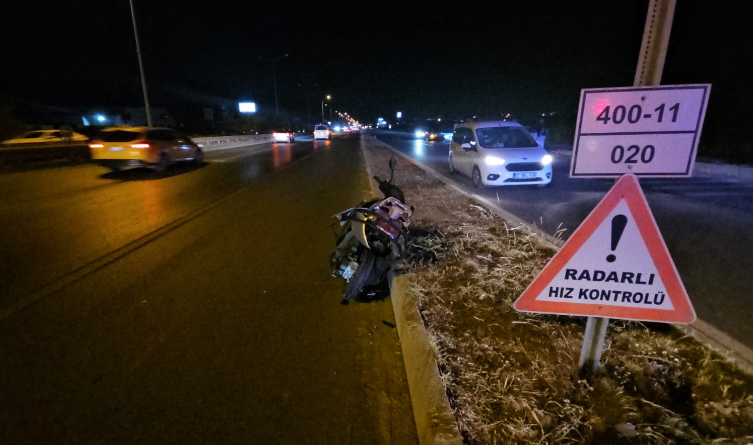 Antalya'da feci kaza: Motosiklet sürücüsü can verdi