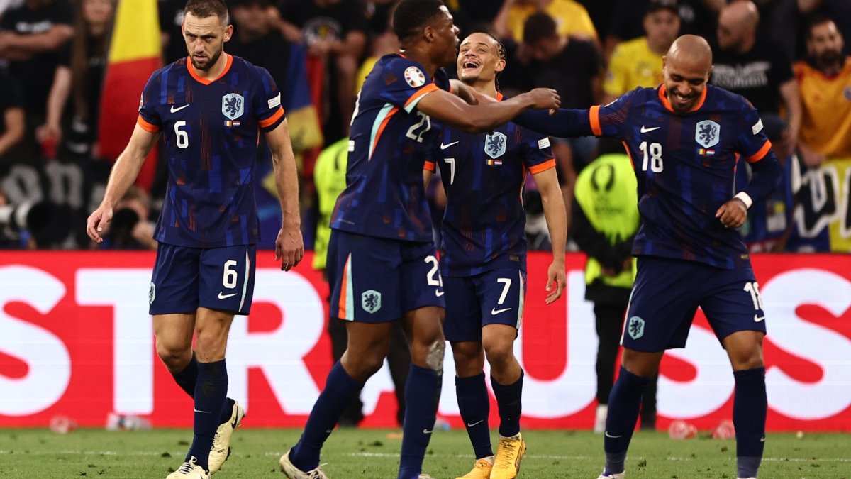 Hollanda, EURO 2024'te çeyrek finalde