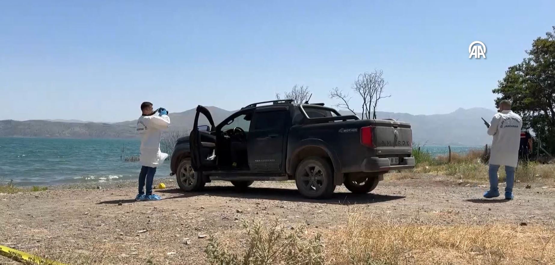 Elazığ'da 2 kişi otomobilin içinde ölü bulundu