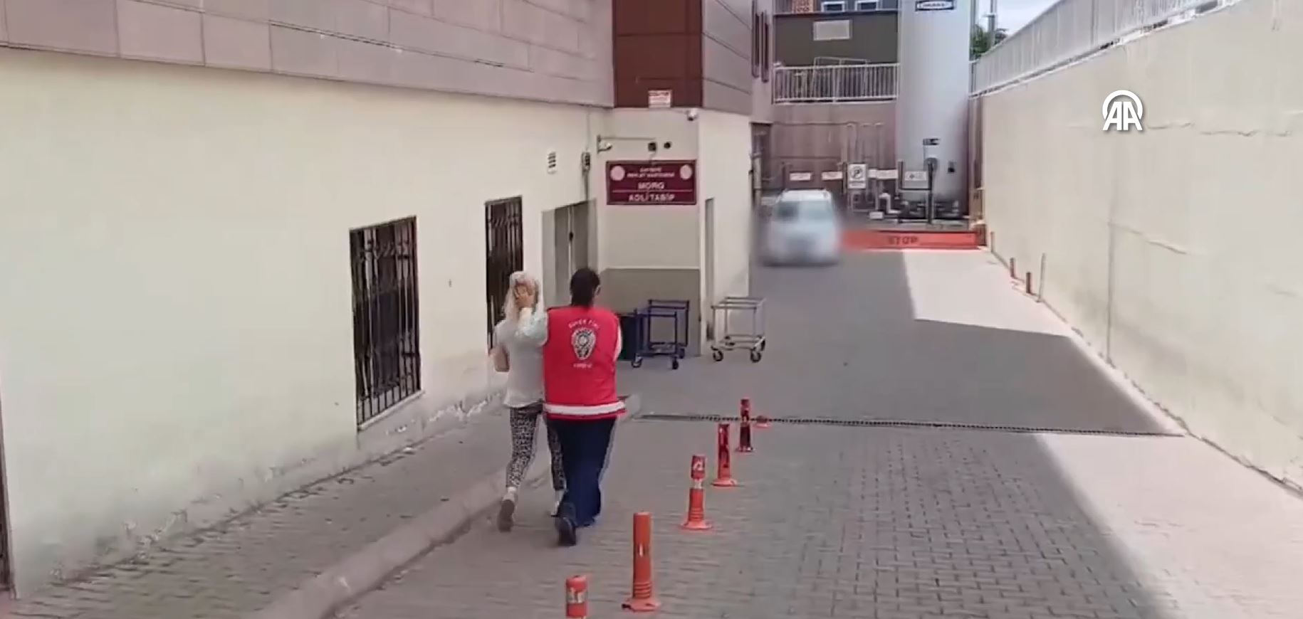 Firari şahıs mutfak dolabı içerisinde yakalandı