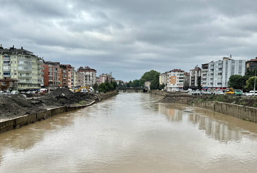 Samsun'da sağanak etkili oluyor