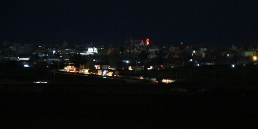 ABD konvoyunun Suriye'deki hareketliliği görüntülendi