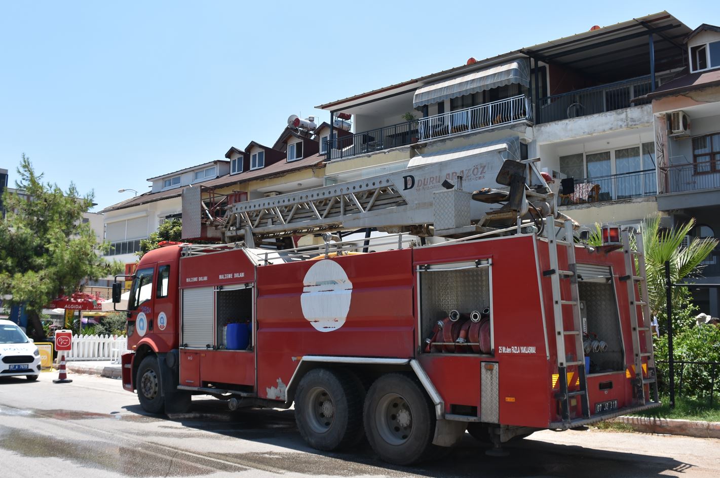 Antalya'da günübirlik evde yangın