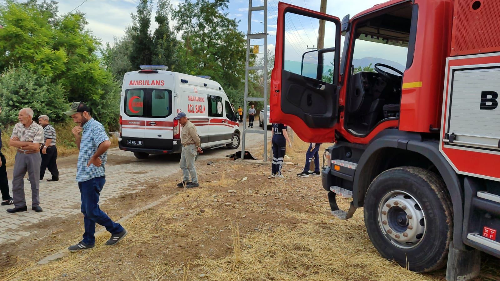 Elektrik direğinde akıma kapılan genç hayatını kaybetti