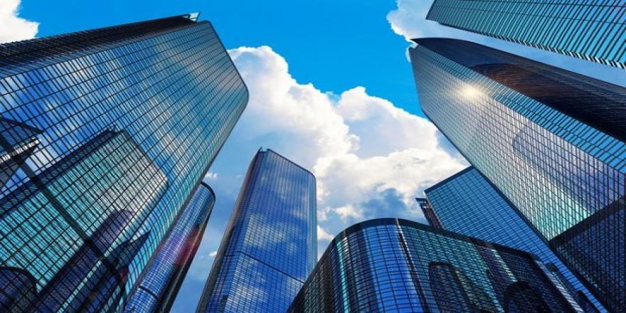 "Yerli esnaf tükeniyor, yabancılar bayram ediyor"