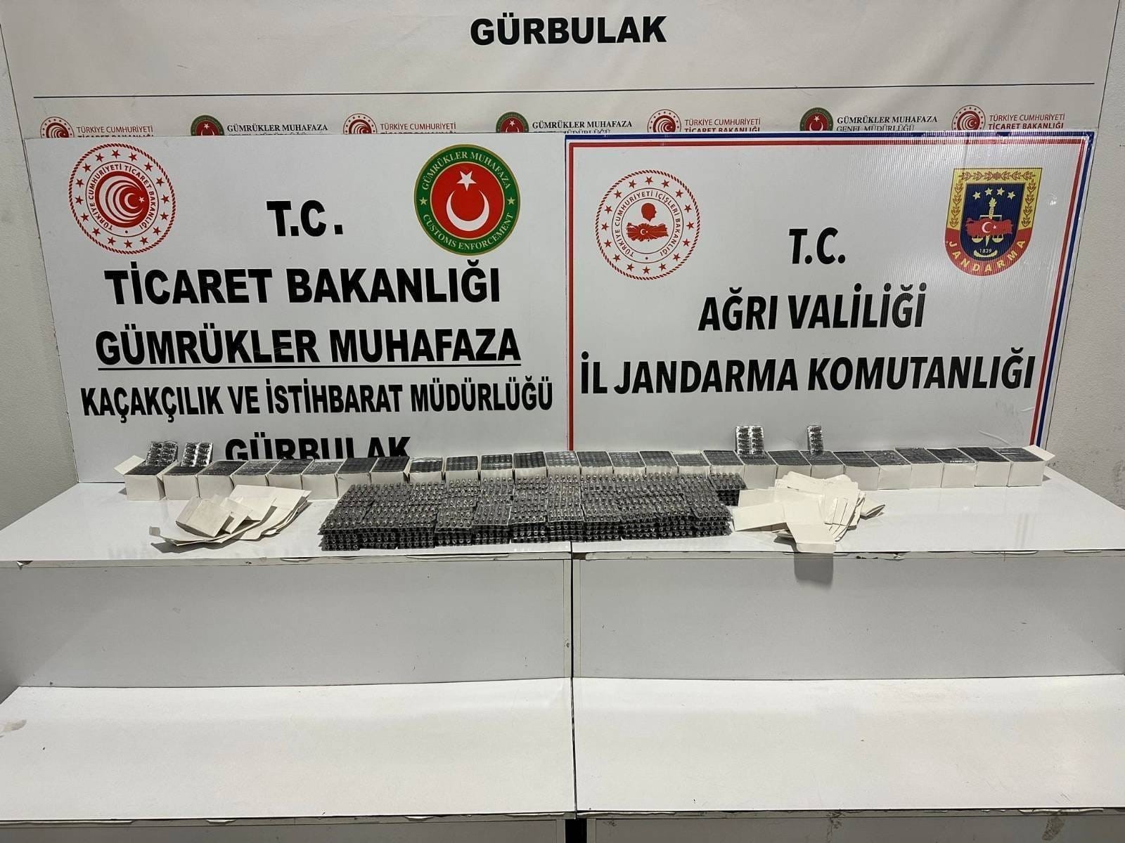 Ağrı’da kaçakçılara darbe