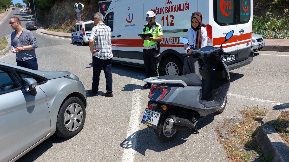 Samsun'da otomobil ile motosiklet çarpıştı: 1 kişi yaralandı