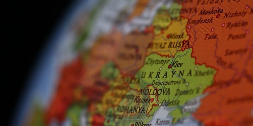 Ukrayna'da otelde yangın: 8 ölü