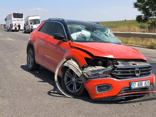 Diyarbakır'da feci kaza: 12 yaralı