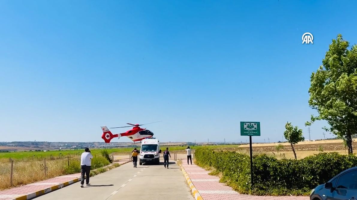 Diyarbakır'da 79 yaşındaki hasta için ambulans uçak havalandı