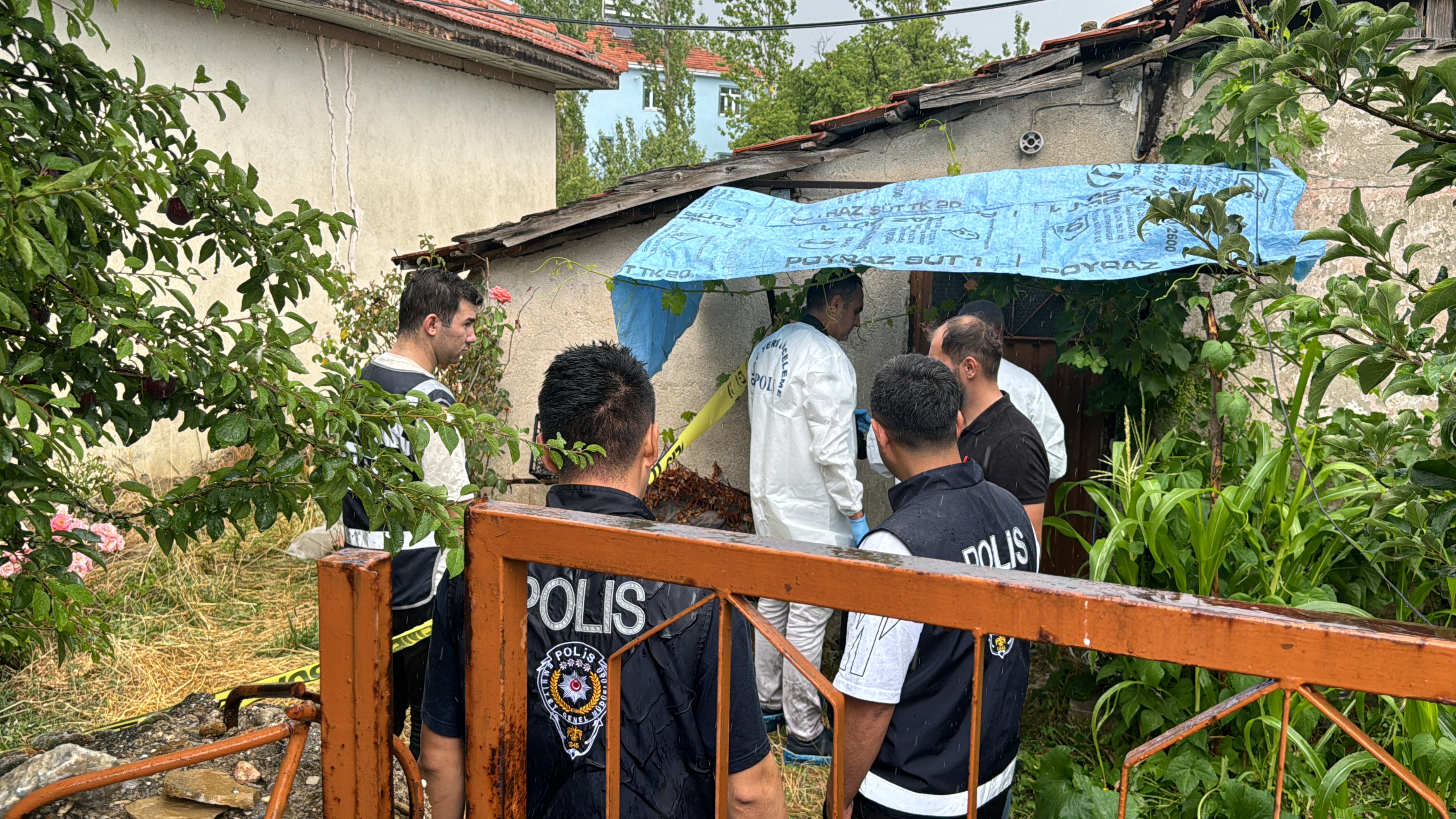 Kütahya'da feci olay: Baba engelli kızını boğdu, sonrada kendi yaşamına son verdi