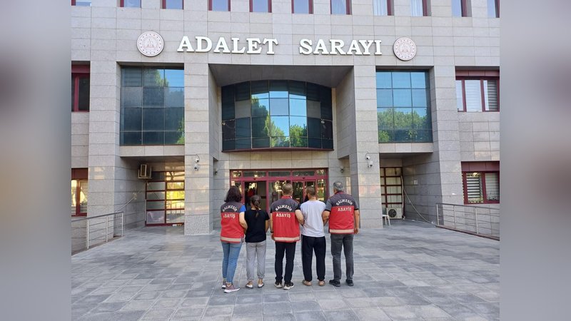 Balıkesir'de 2 kişi tutuklandı