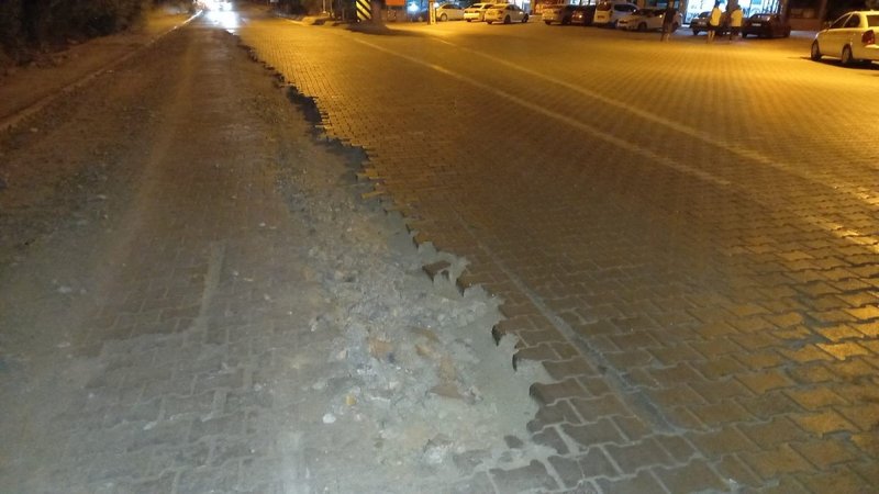 Bu çukur araç sahiplerinin kabusu oldu