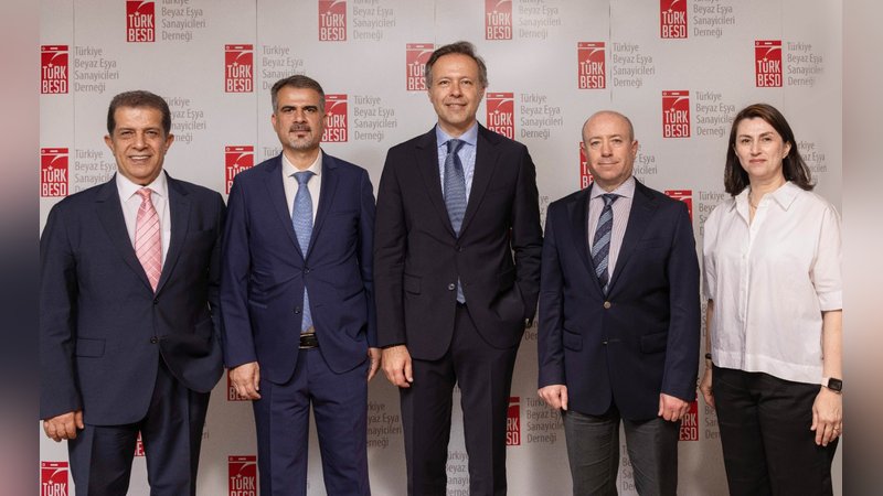 TÜRKBESD: 'İç Pazar Yavaşlaması Üretim ve İstihdamı Tehdit Ediyor'