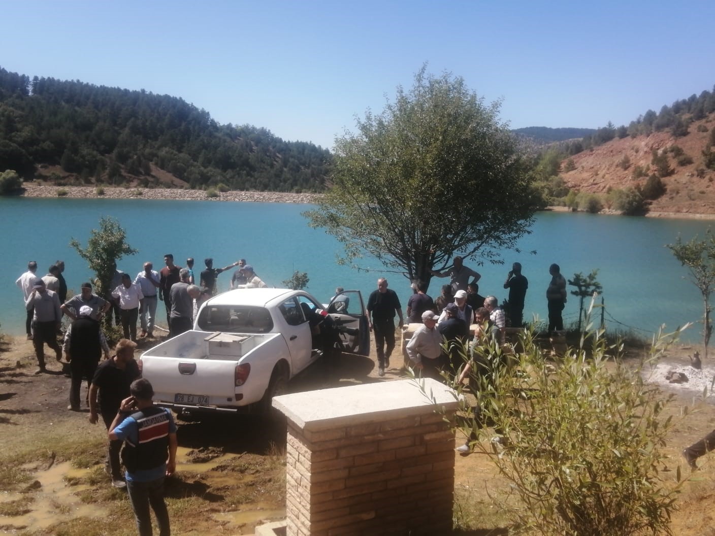 Giresun’da torunlarını kurtaran dede kayboldu