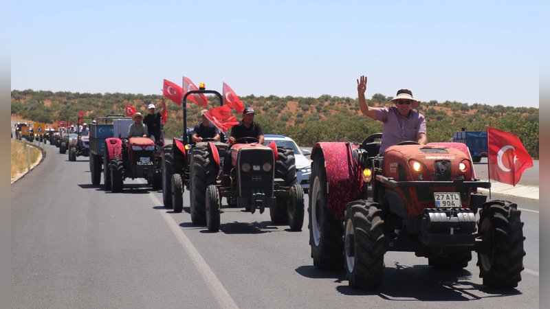 Fıstık üreticileri eylemde