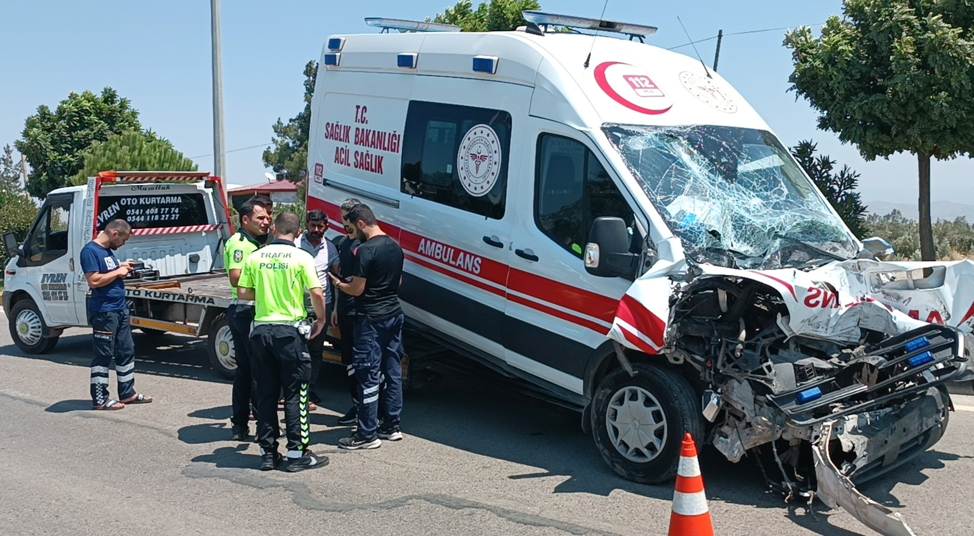 Gaziantep'te ambulans tankere çarptı