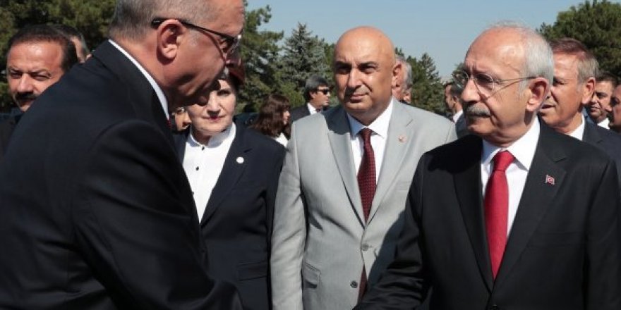 30 Ağustos töreninde dikkat çeken kare!