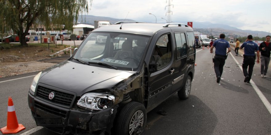 Sivas'ta trafik kazası: 9 yaralı