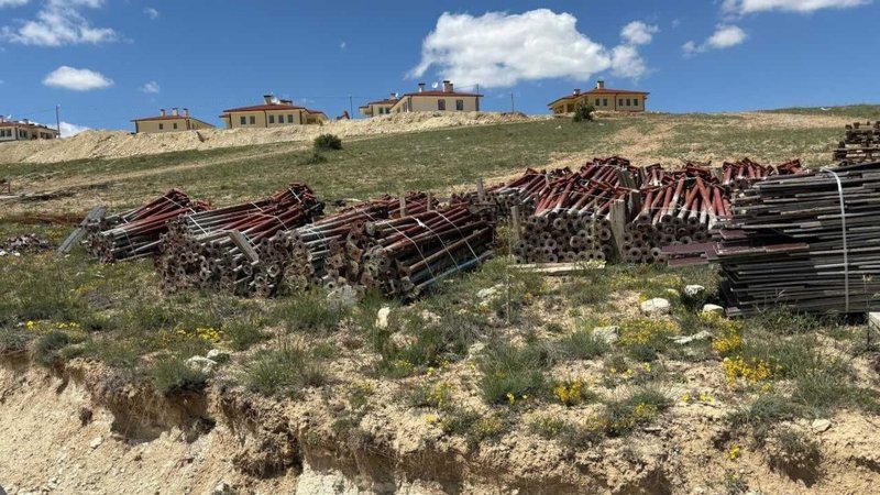 Deprem konutlarında hırsızlık meydana geldi