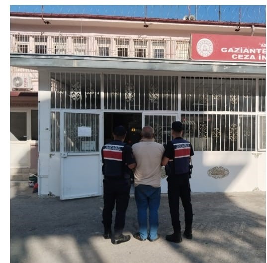 Gaziantep'te fıstık hırsızları yakalandı