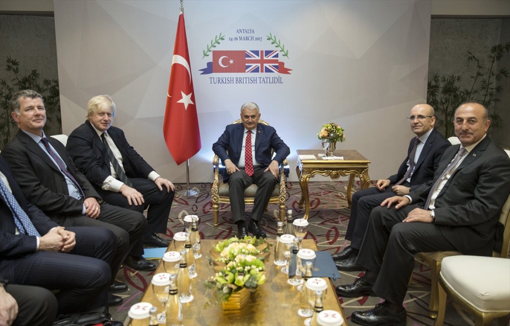 İngiliz Bakan Boris'i kabul etti