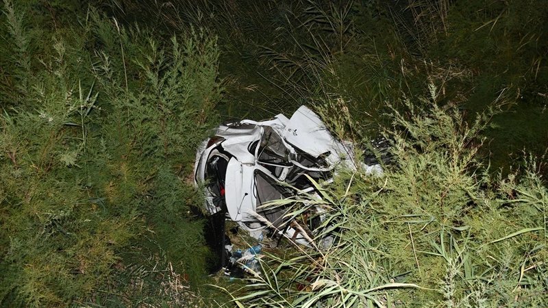 Adıyaman'da otomobil devrildi! Sürücüsü öldü