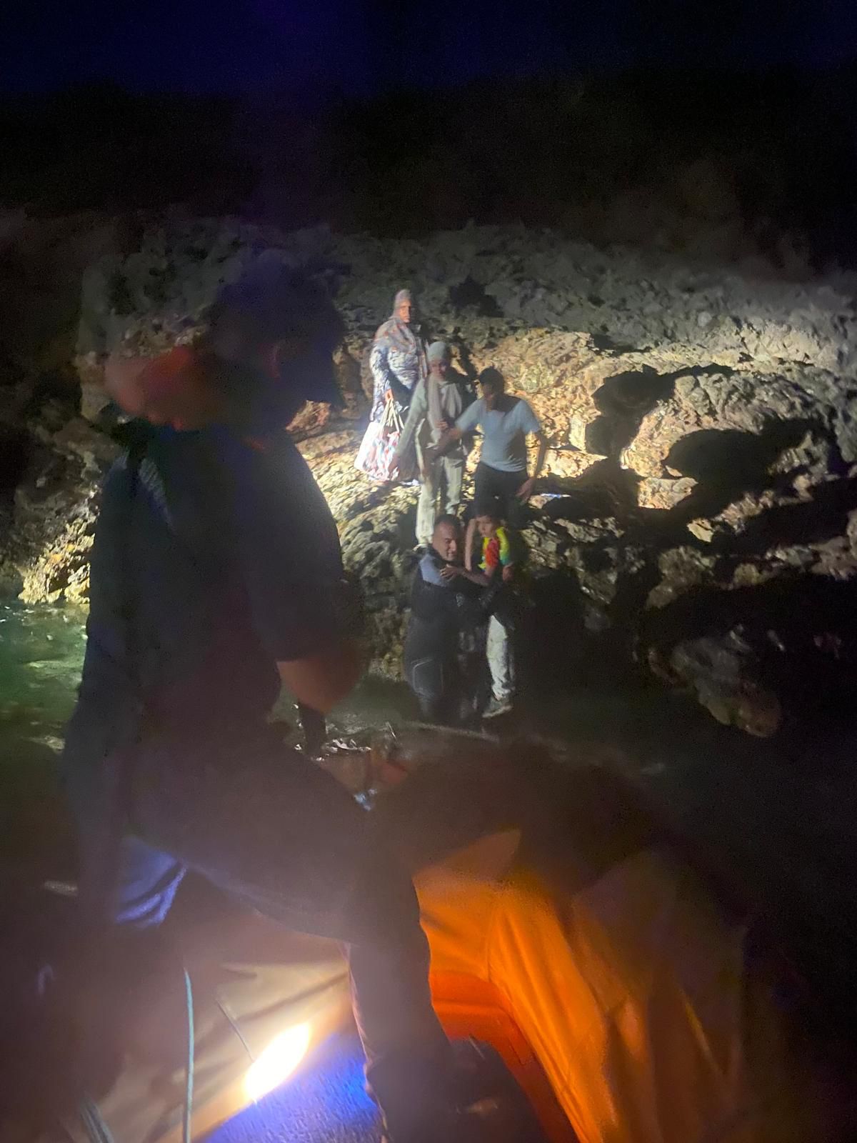 Muğla açıklarında 5 kaçak göçmen kurtarıldı