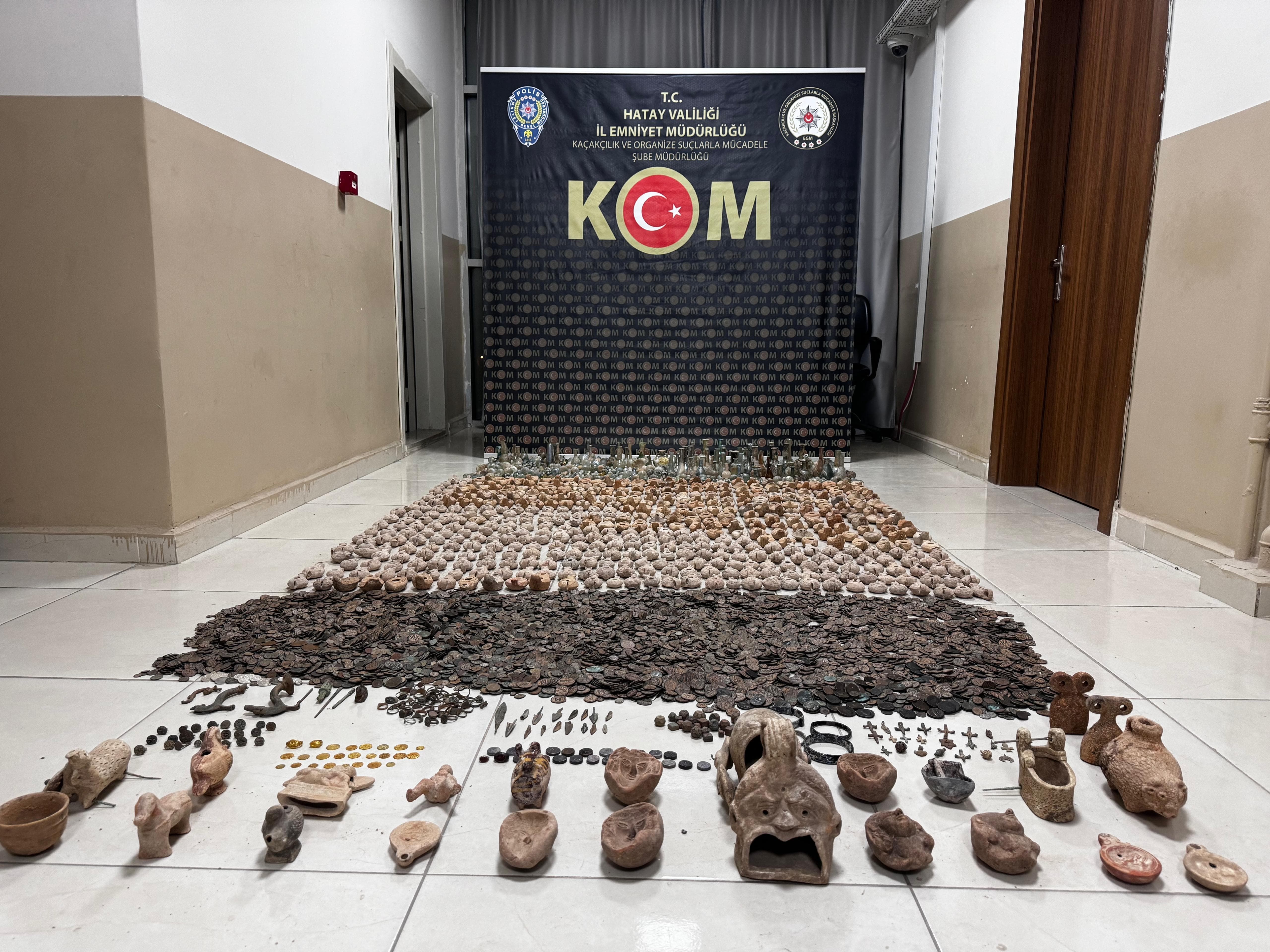 Hatay'da binlerce tarihi eser ele geçirildi