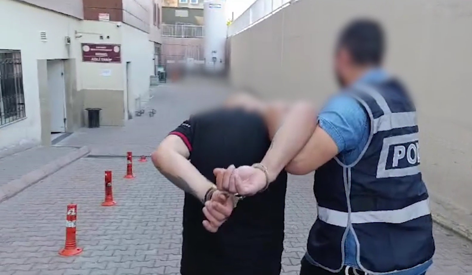 Firari şahıs polisten kaçamadı